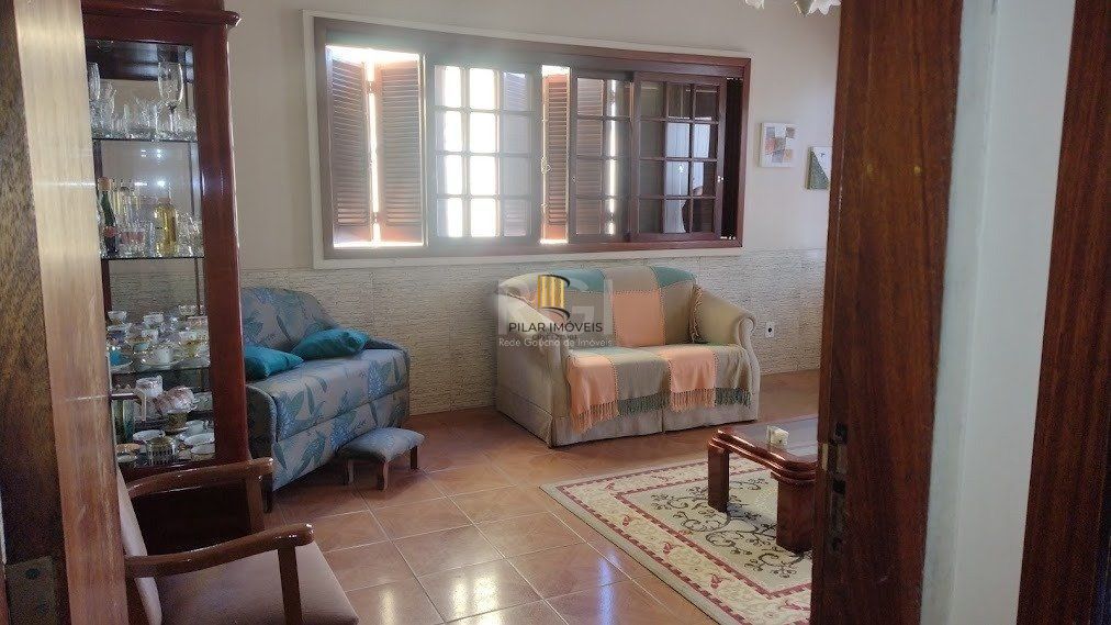 Casa 3 dormitórios no bairro Cavalhada