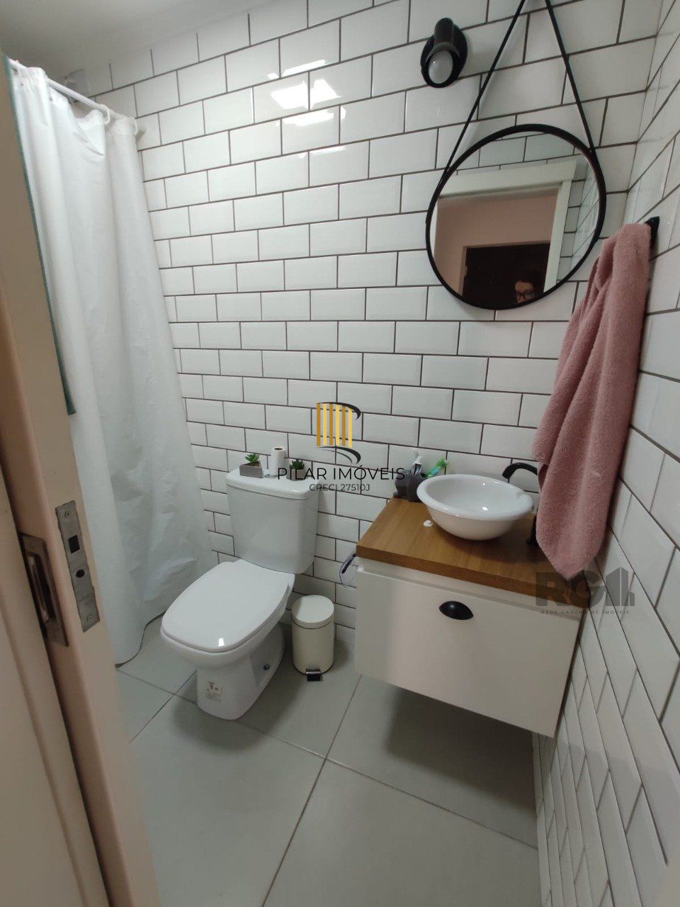 Apartamento à venda com 2 quartos, 63m²