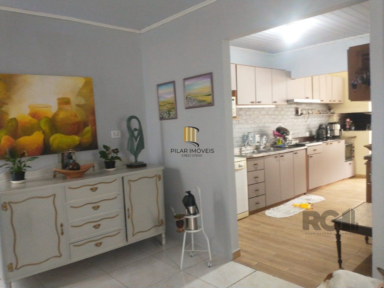 Casa de 155m² com 2 quartos, suíte, 2 vagas de garagem, no bairro Jardim Europa, Porto Alegre/RS