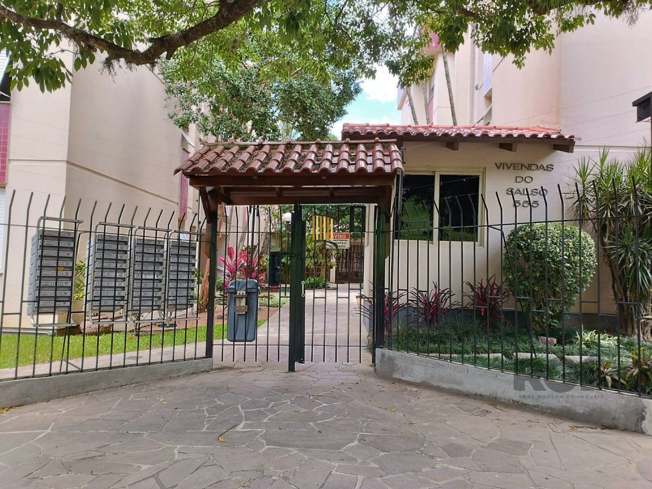 Apartamento para Venda  2 dormitórios, 1 vaga - Jardim do Salso