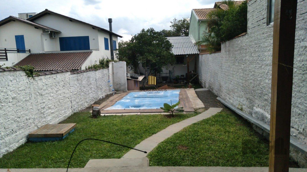 Casa para Venda - 350m², 4 dormitórios, sendo 2 suites, 2 vagas - Glória - Pilar Imóveis