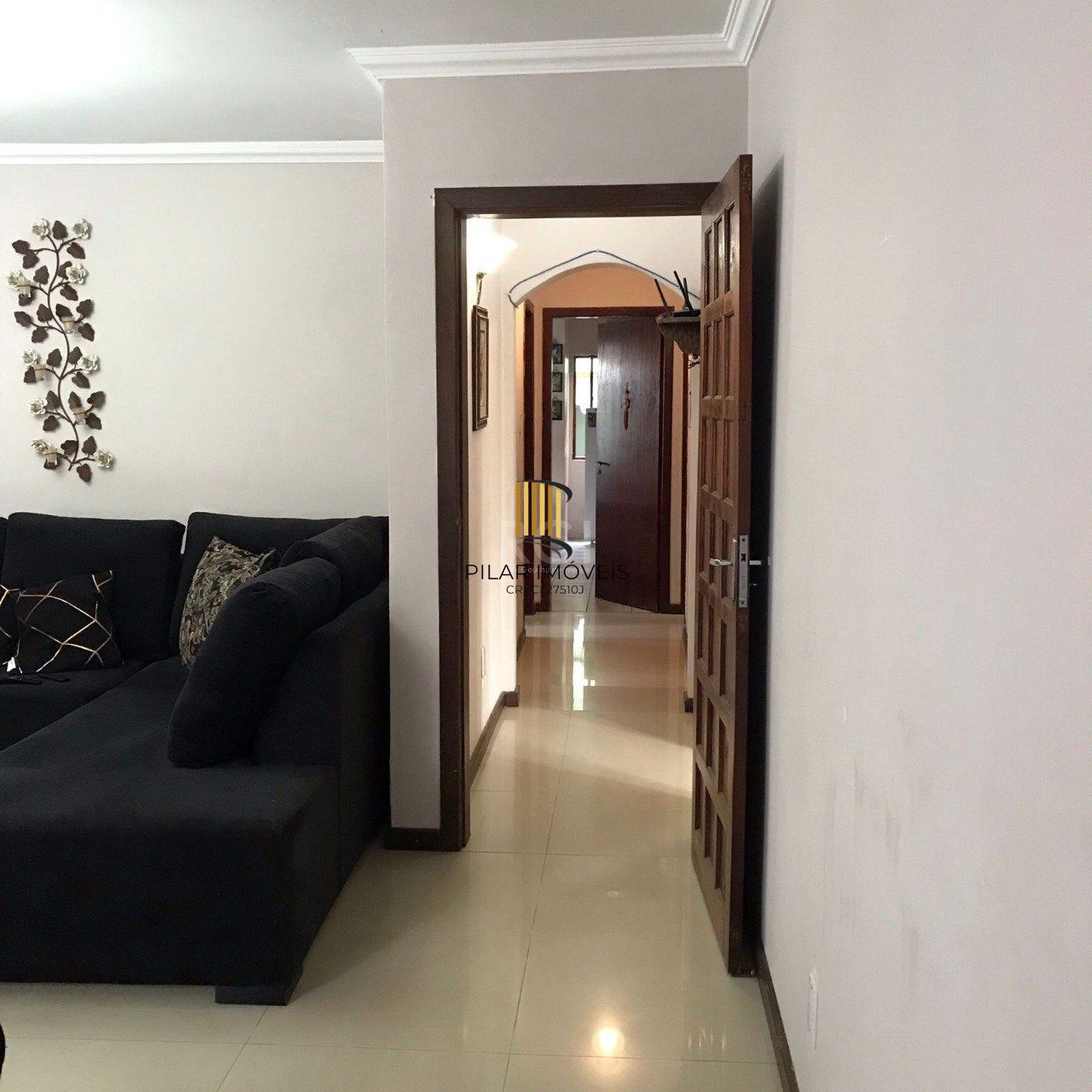 Casa para Venda - 279m², 6 dormitórios, sendo 2 suites, 3 vagas - Cavalhada, Porto Alegre