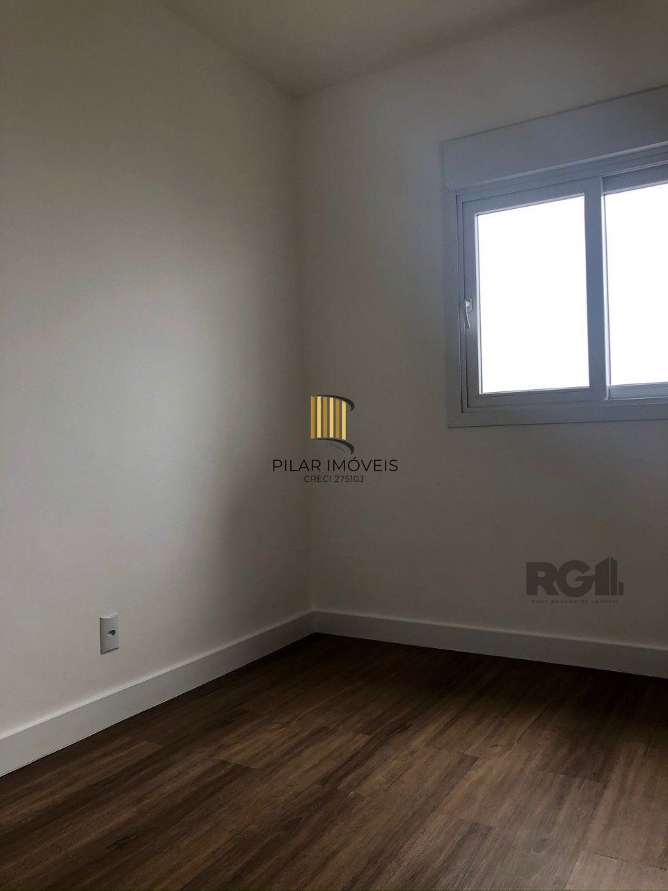 Apartamaento de 2 dormitórios, sala, cozinha, banheiro no bairro Marechal Rondon em Canoas