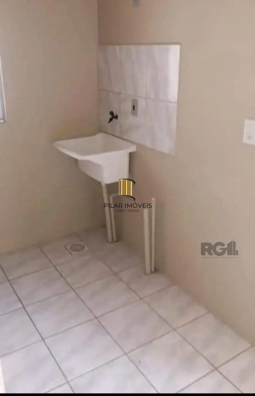 Apartamento para Venda - 38m², 2 dormitórios, 1 vaga - Lomba do Pinheiro, Porto Alegre