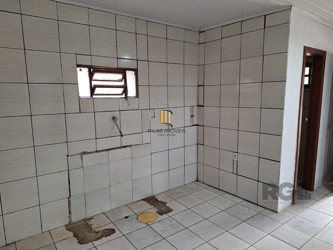 Casa 2 dormitórios no bairro Ponta Grossa
