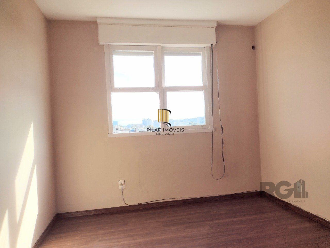 apto 01 dormitório, recentemente reformado, vaga rotativa -  Bairro Camaquã
