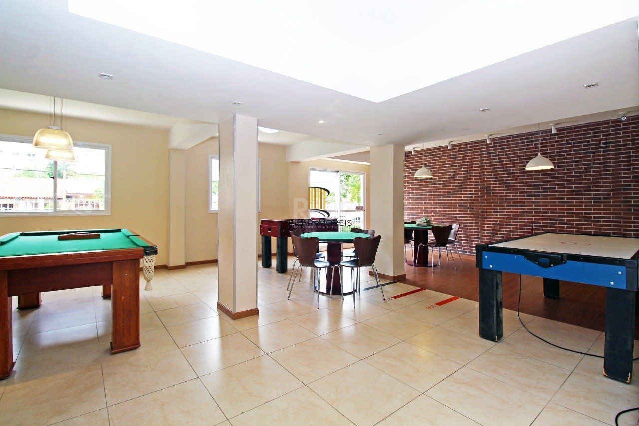 Apartamento para Venda - 56m², 2 dormitórios, sendo 1 suites, 1 vaga - Camaquã