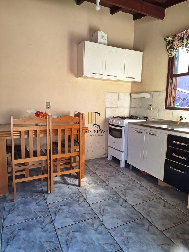 Oportunidade Única em Nova Tramandaí – Casa com 2 Dormitórios + 2 Kitnets nos Fundos!