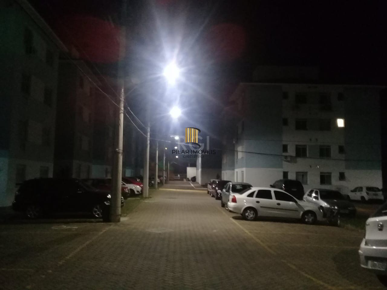 Apartamento para Venda - 45.81m², 2 dormitórios, 1 vaga - Agronomia, Porto Alegre