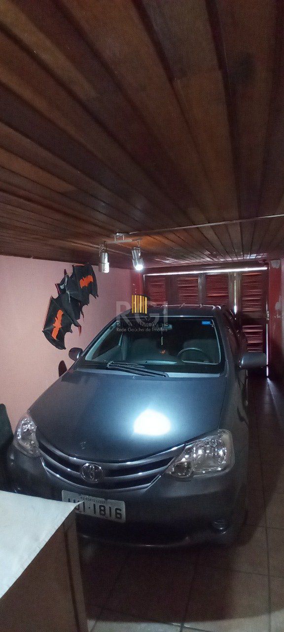 Casa 3 dormitórios no bairro Tristeza