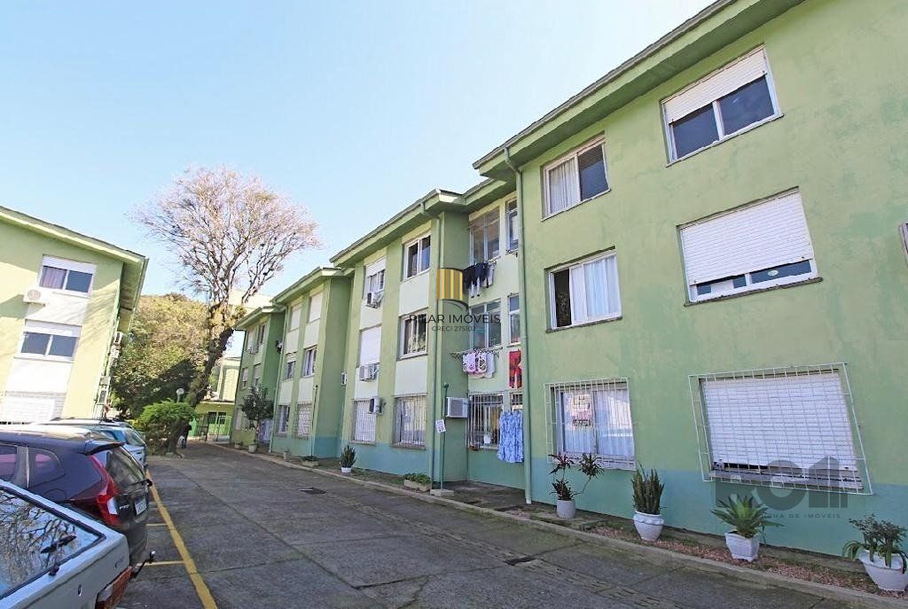 Apartamento 2 dormitórios, vaga de garagem, no bairro Camaquã, Porto Alegre/RS.