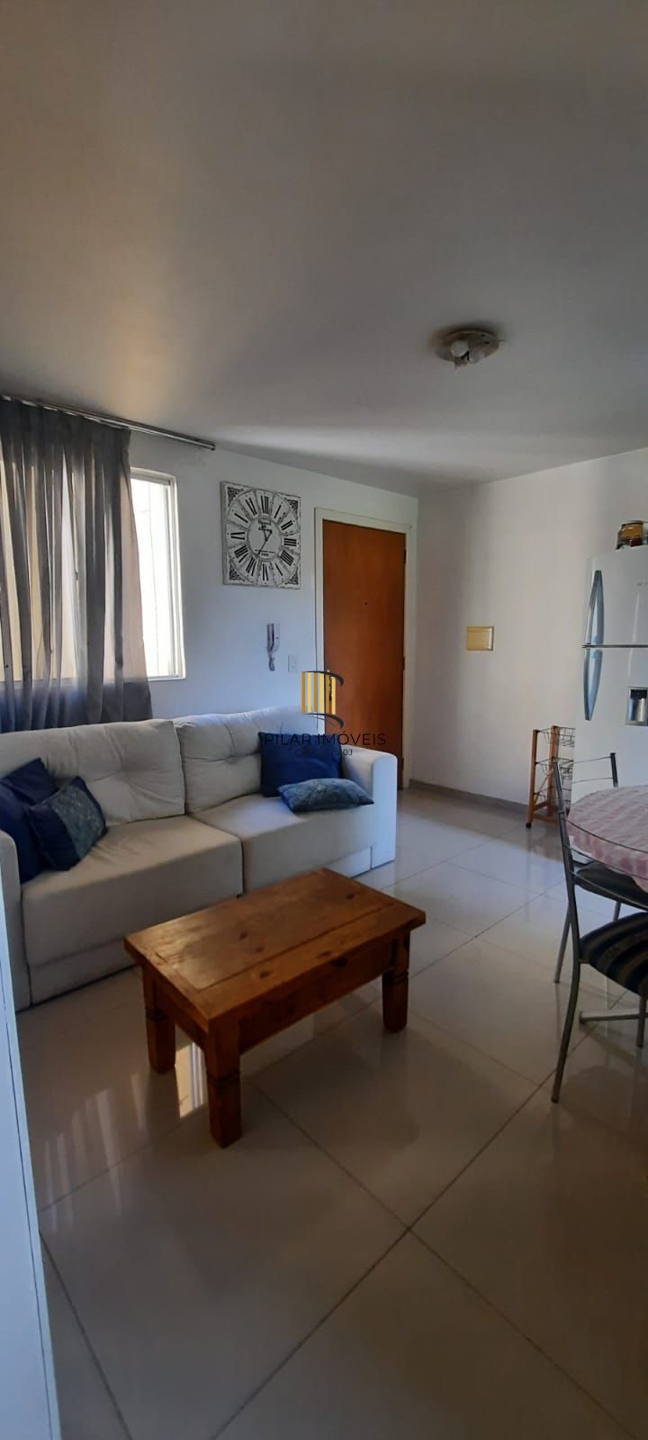 Apartamento2 dormitorios semi mobiliado no bairro Partenom