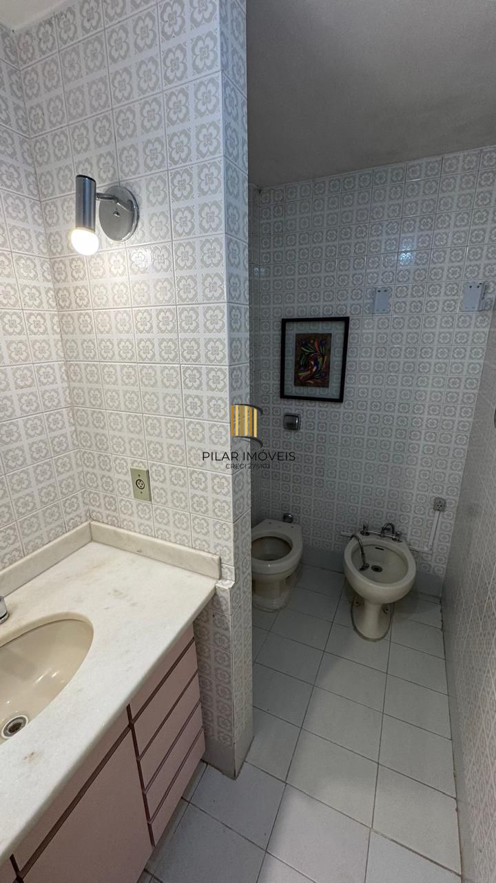 Apartamento Residencial de 2 Quartos em Menino Deus, Porto Alegre, RS