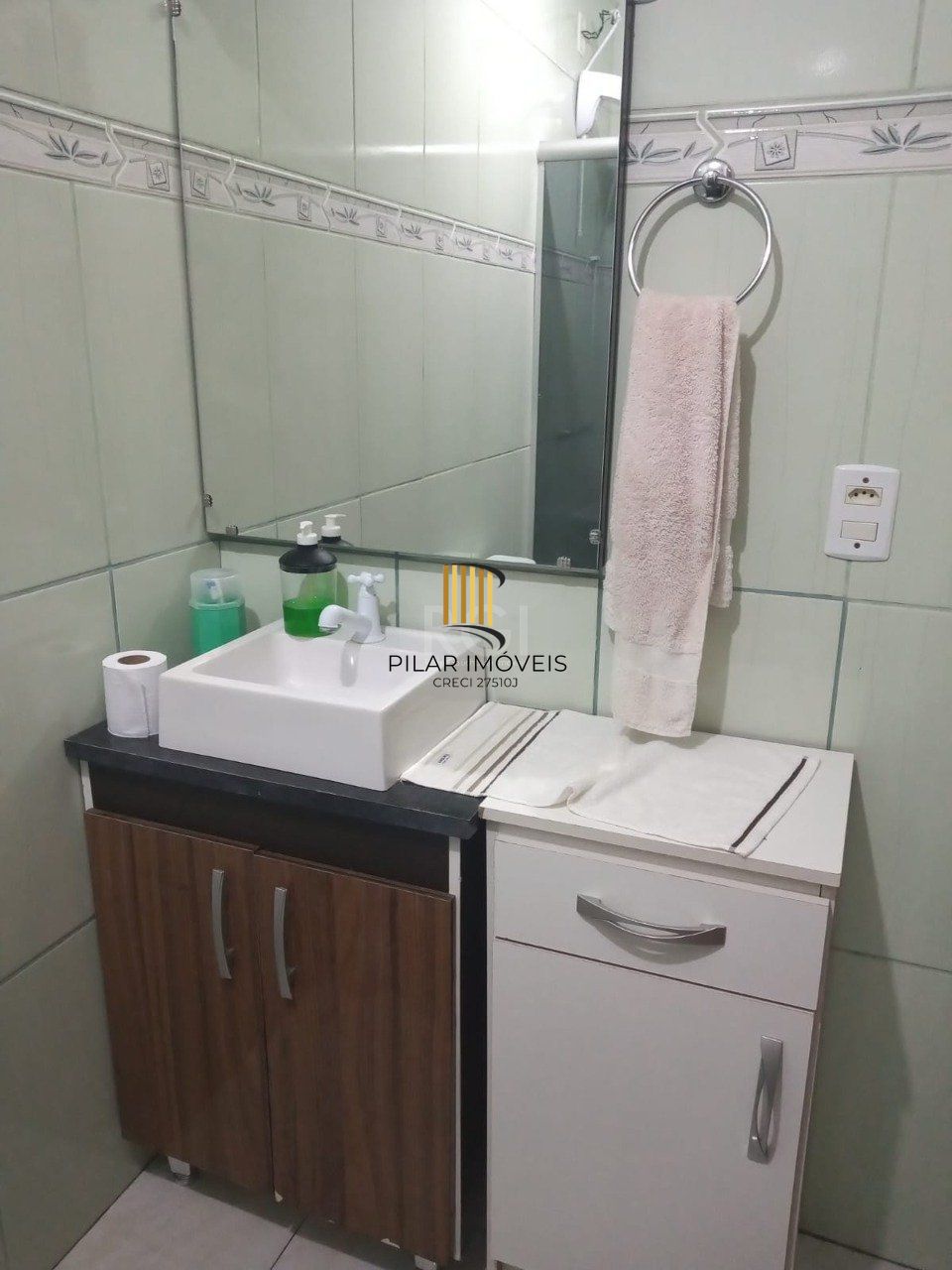 Casa com 5 quartos, 1 suíte, 4 vagas de garagem, no bairro Aberta dos Morras, Porto Alegre/RS
