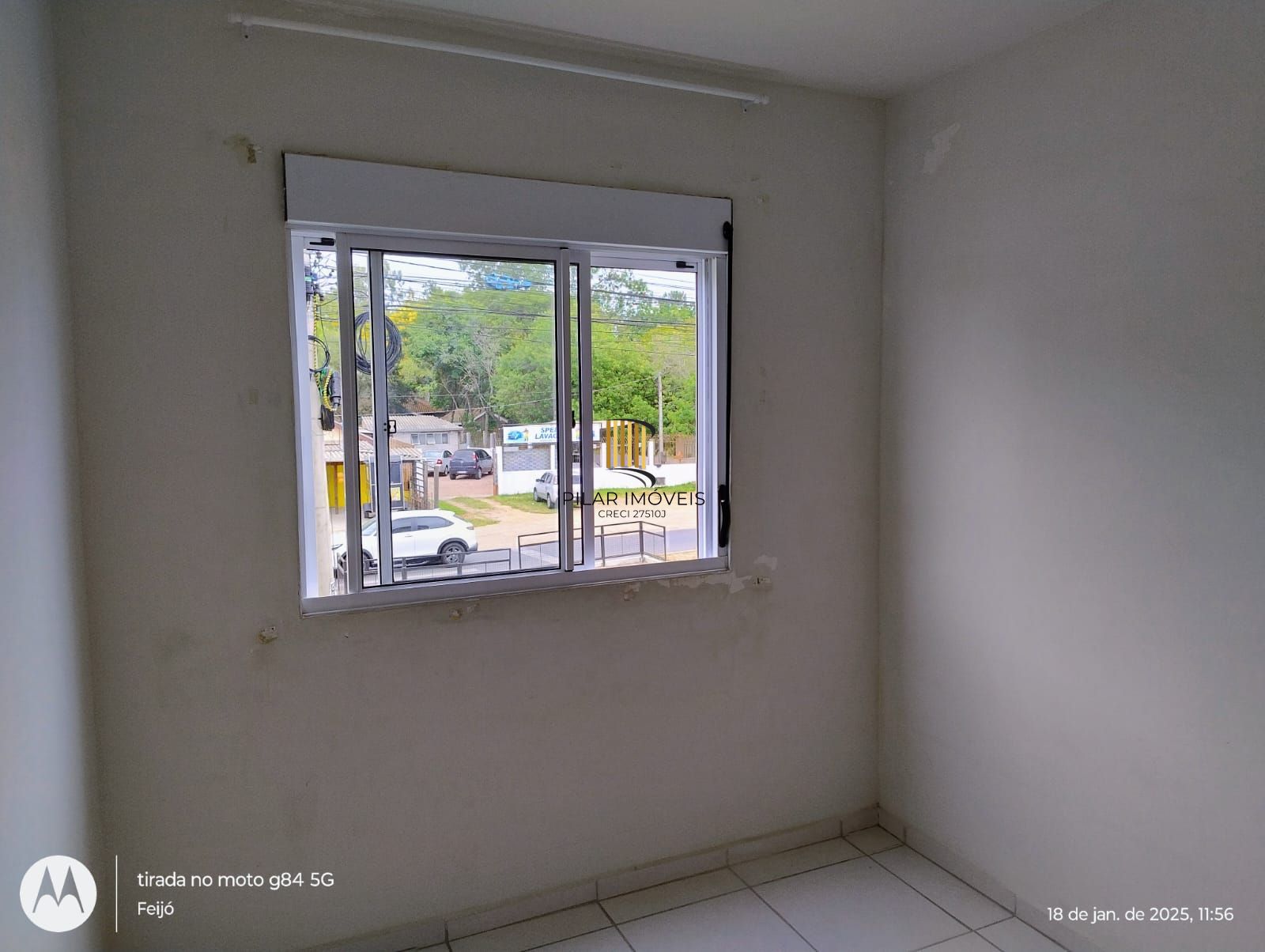 Apartamento com 02 quartos e 01 vaga no Bairro Chapéu do Sol