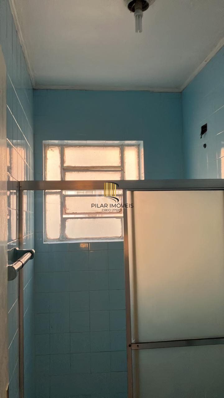 Apartamento de 2 dormitórios no bairro Passo d´Areia