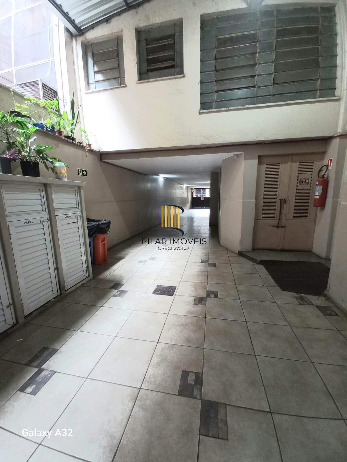 AMPLO APARTAMENTO NO CENTRO HISTÓRICO