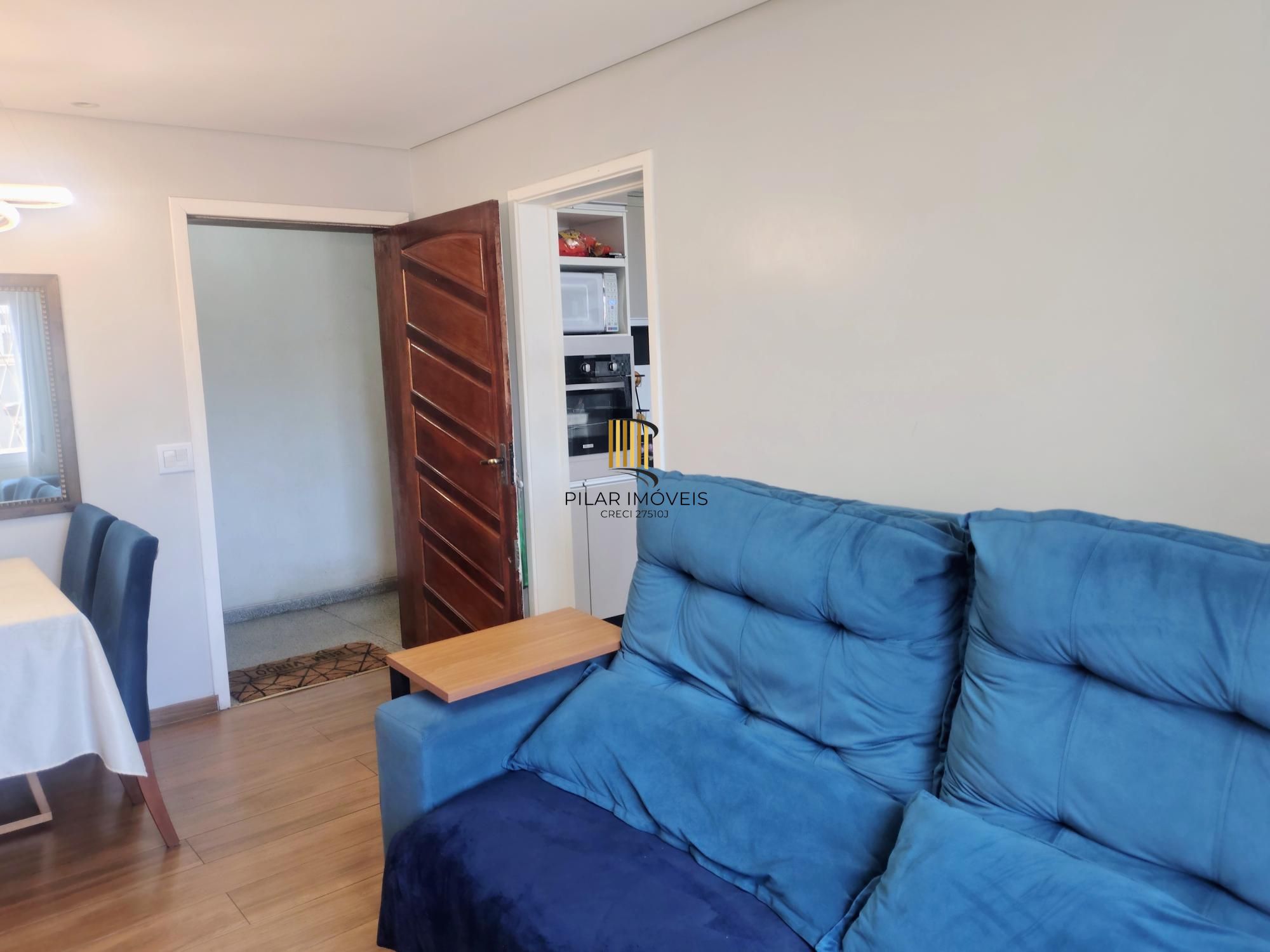 Apartamento térreo com 62m², 2 quartos, vaga coberta, Cavalhada, Porto Alegre/RS