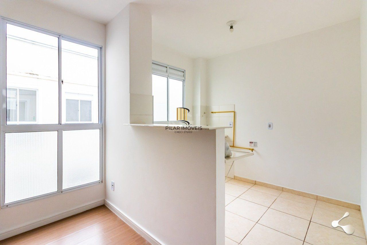 Apartamento com 2 quartos, 1 vaga de garagem, no bairro Vila Nova, Porto Alegre/RS 