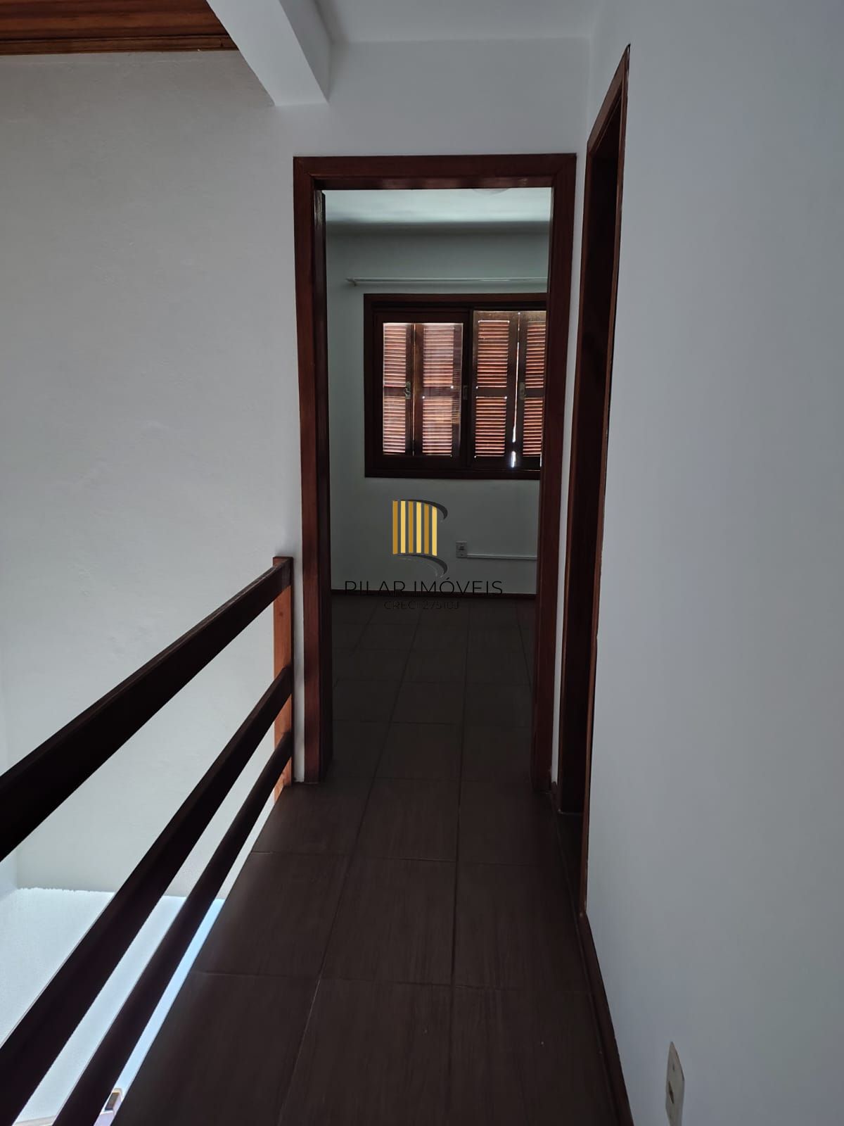 Sobrado 2 dormitórios no bairro Hípica