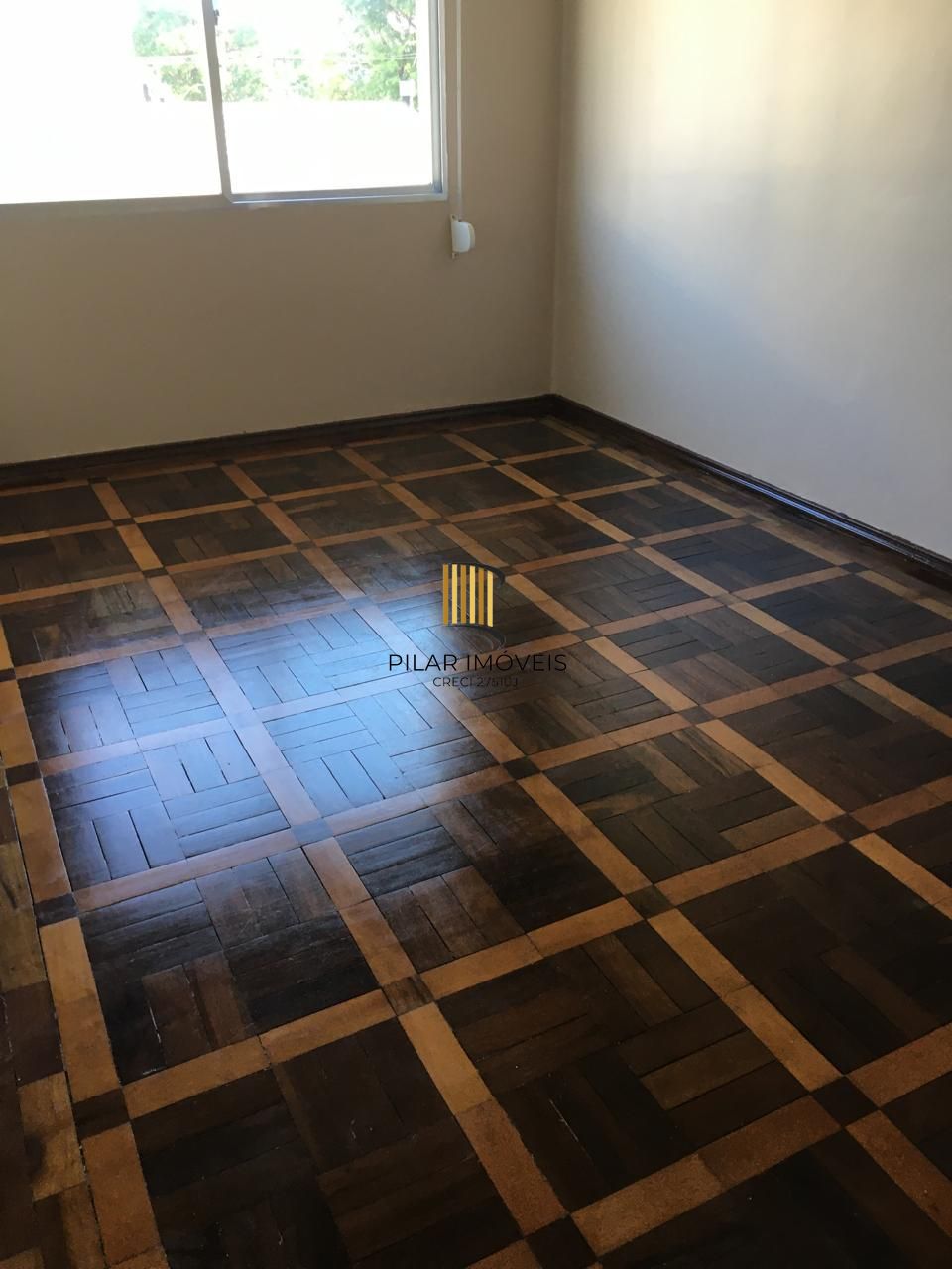 Apartamento com 01 quarto no Bairro Menino Deus em Porto Alegre