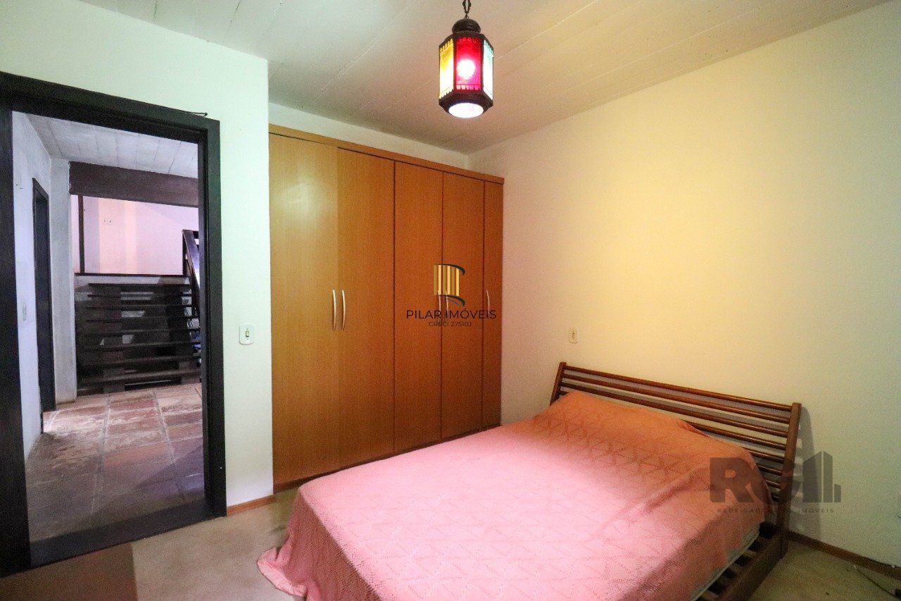 Casa para Venda - 523.36m², 6 dormitórios, sendo 2 suites, 2 vagas - Vila Conceição, Porto Alegre