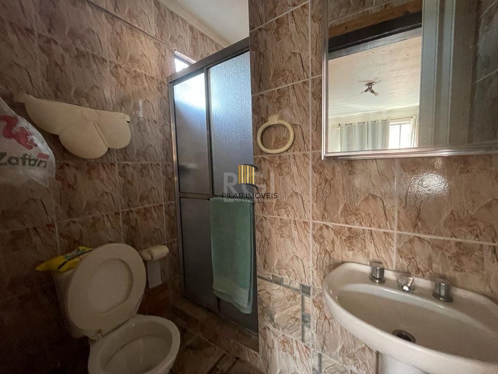 Casa para Venda - 400m², 5 dormitórios, sendo 3 suites, 4 vagas - Ipanema PORTO ALEGRE /RS
