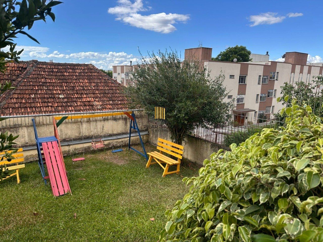 Apartamento a venda dois dormitórios, sacada, suíte e vaga na zona sul de porto alegre