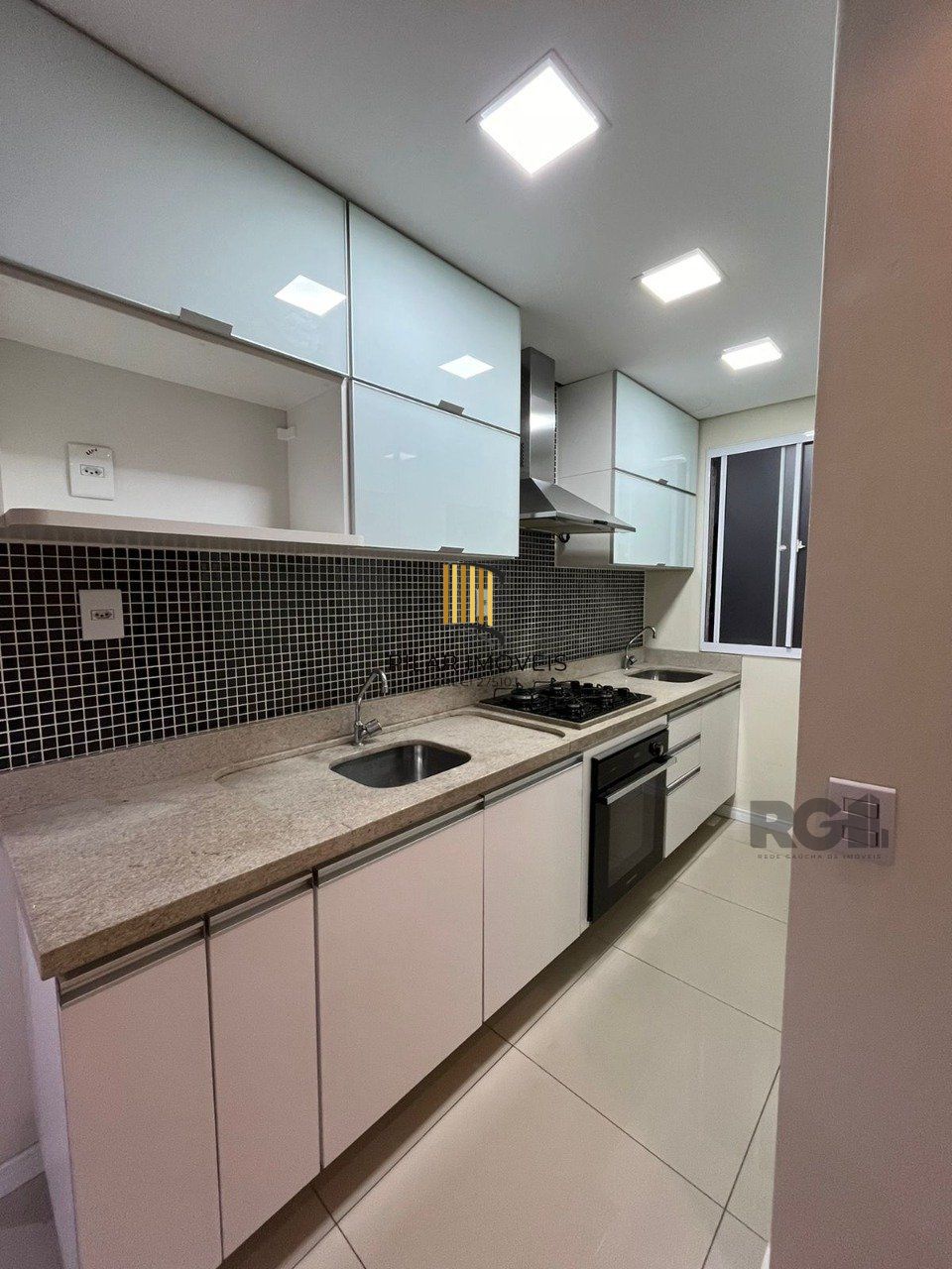 Apartamento 2 dormitórios no bairro Vila Nova