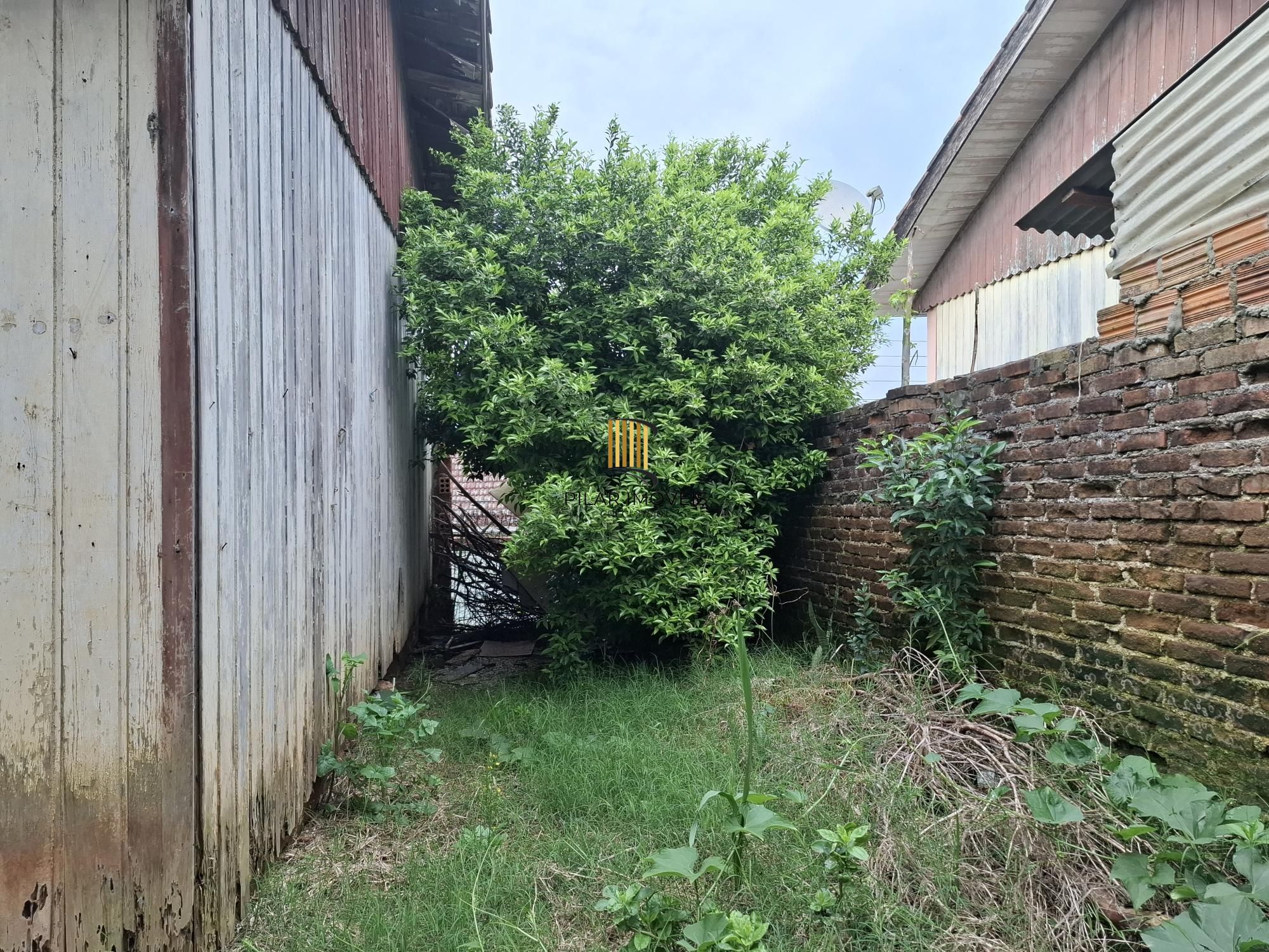 VENDE TERRENO ESCRITURADO COM EXCLUSIVIDADE NA CEFFER II - PRÓXIMO A ANTONIO DE CARVALHO.