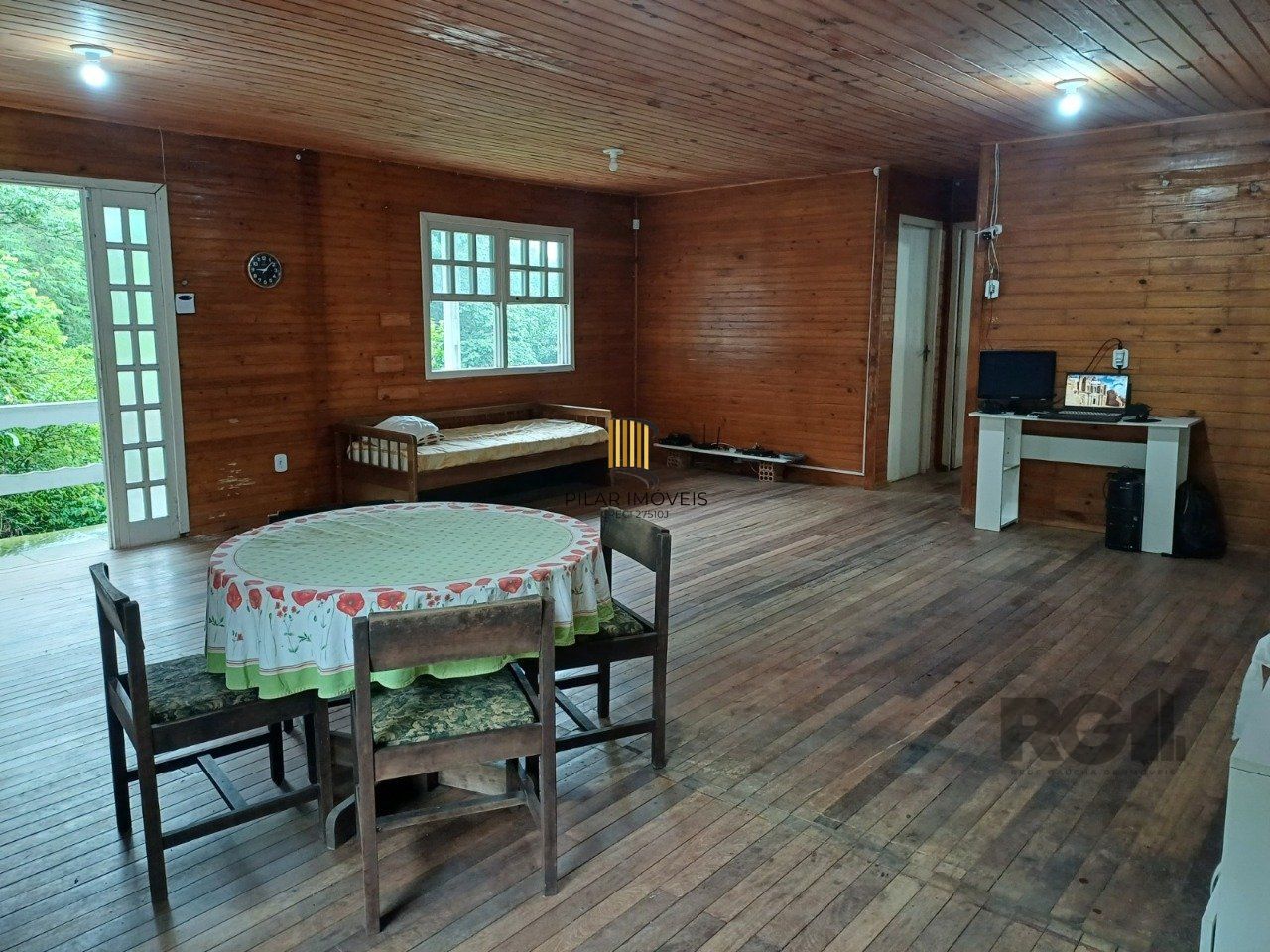 Casa 2 dormitórios no bairro Vila Nova