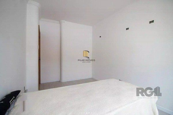 Apartamento 3 dormitórios, Bairro Floresta - SHOPPING TOTAL