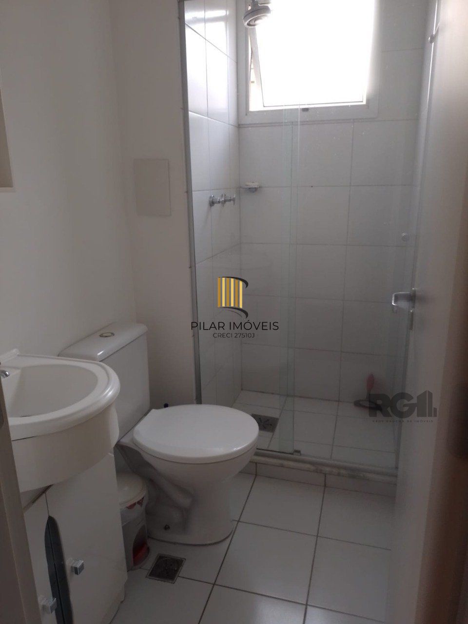 Apartamento de 3 dormitórios com vaga no bairro Morro Santana