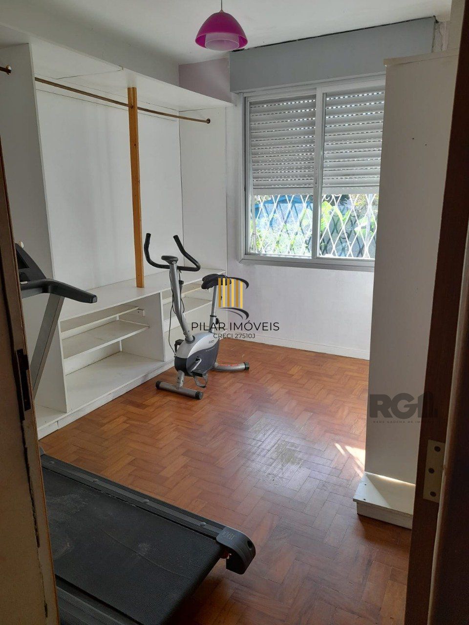 Casa de 3 dormitórios no bairro Santa Tereza
