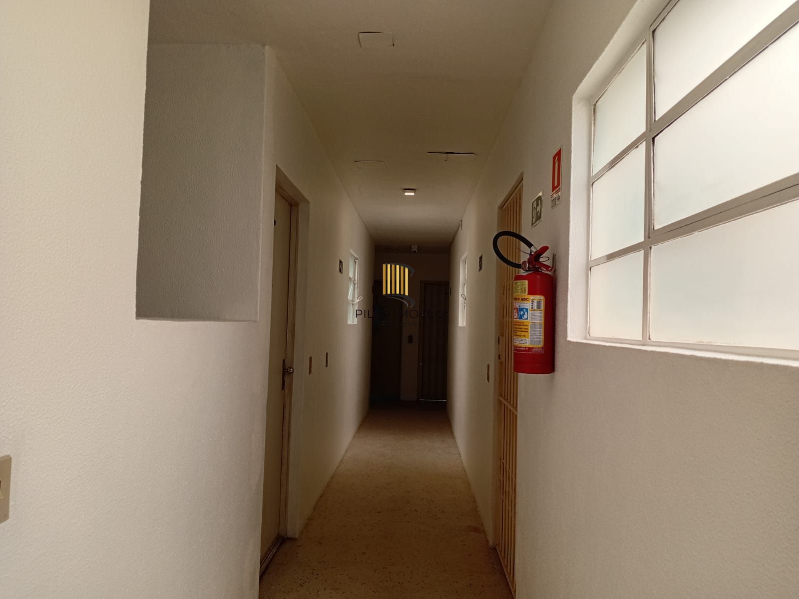 Apartamento de 1 quarto semimobiliado no bairro Tristeza em Porto Alegre.