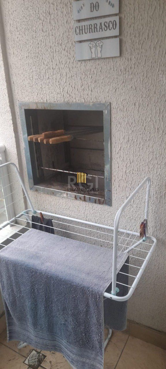 Apartamento, 47m², 2 dormitórios, sacada com churrasqueira, 1 vaga, Morro Santana, Porto Alegre