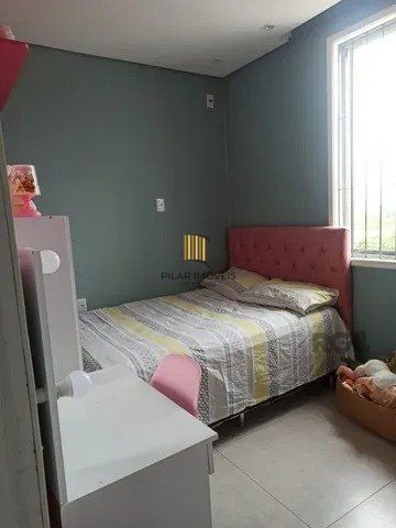 Apartamento de 3 dormitórios com área externa no bairro Passo da Areia