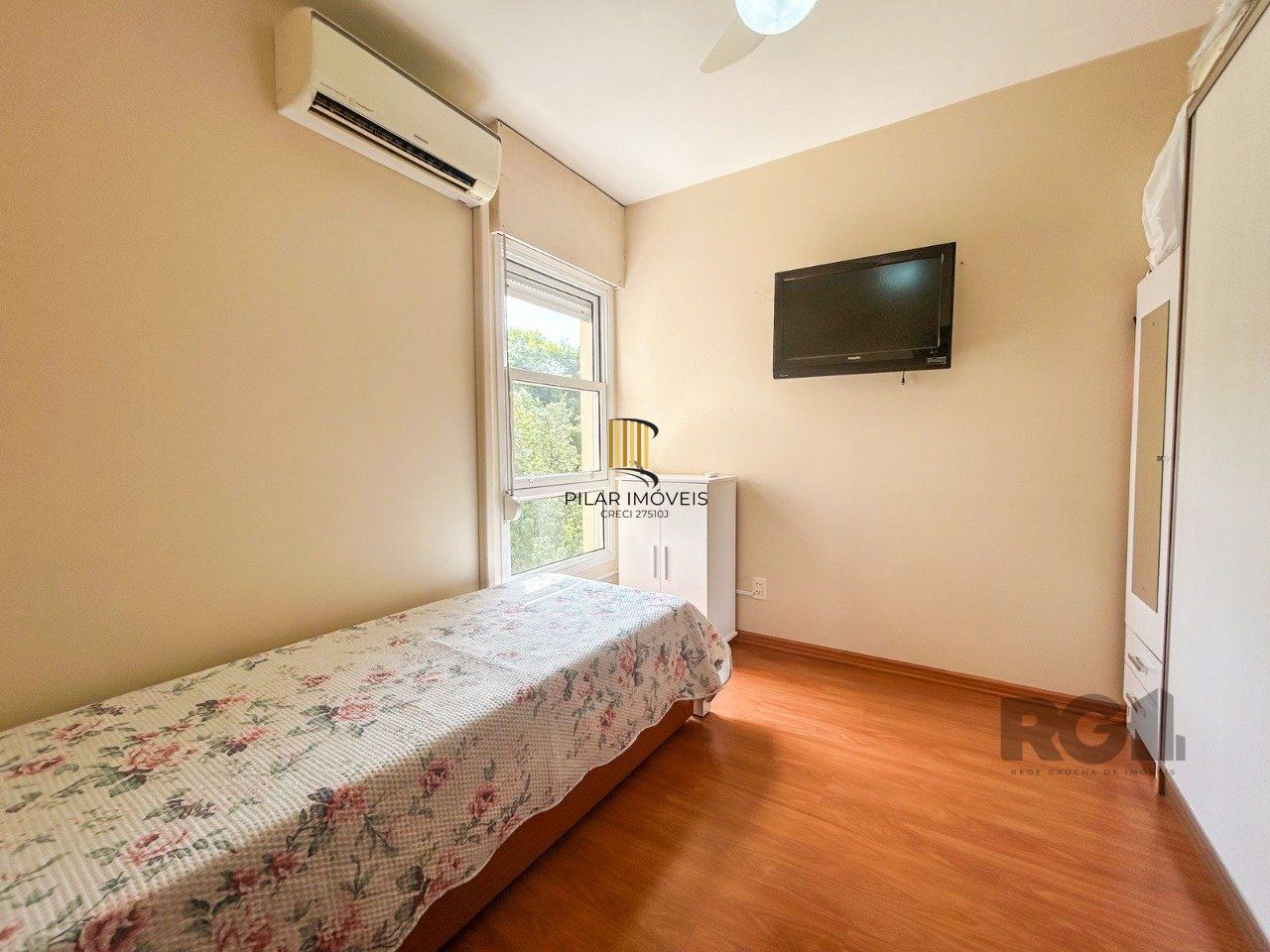 Apartamento de 03 dormitórios no Bairro Azenha Porto Alegre/RS