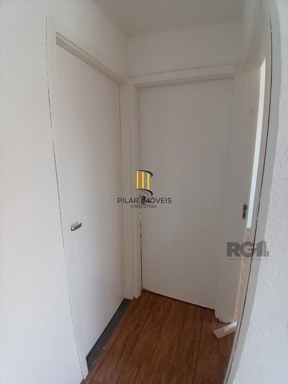 Apartamento com dois quartos no bairro Hípica