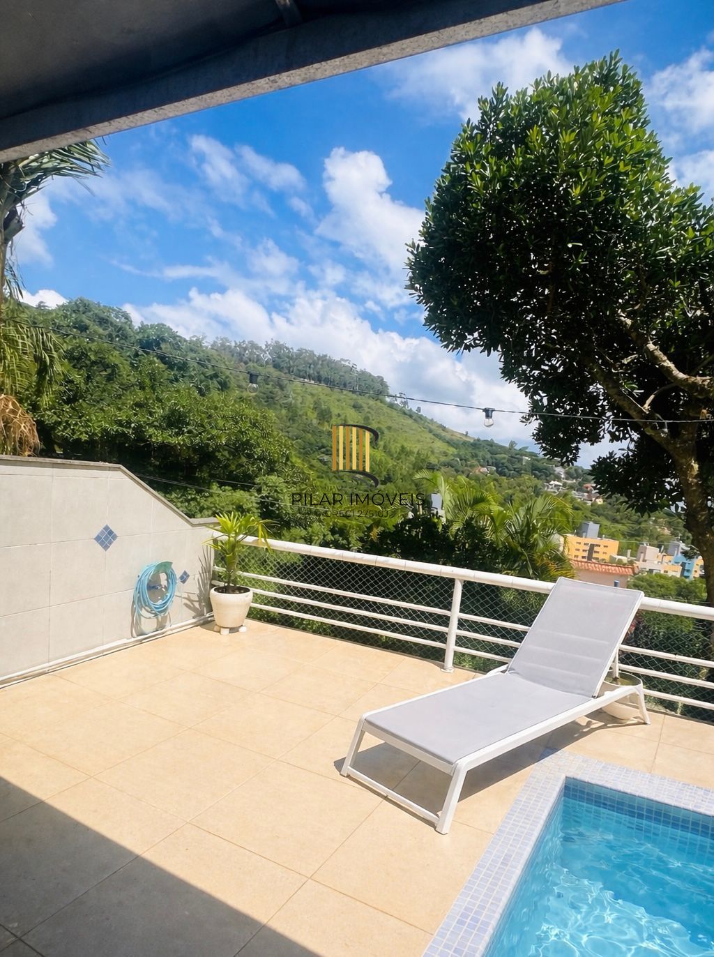 Casa de 6 quartos com vista panorâmica para o Guaíba