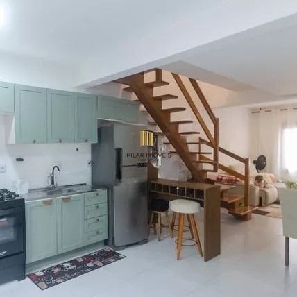 Casa em condominio com 2 vagas