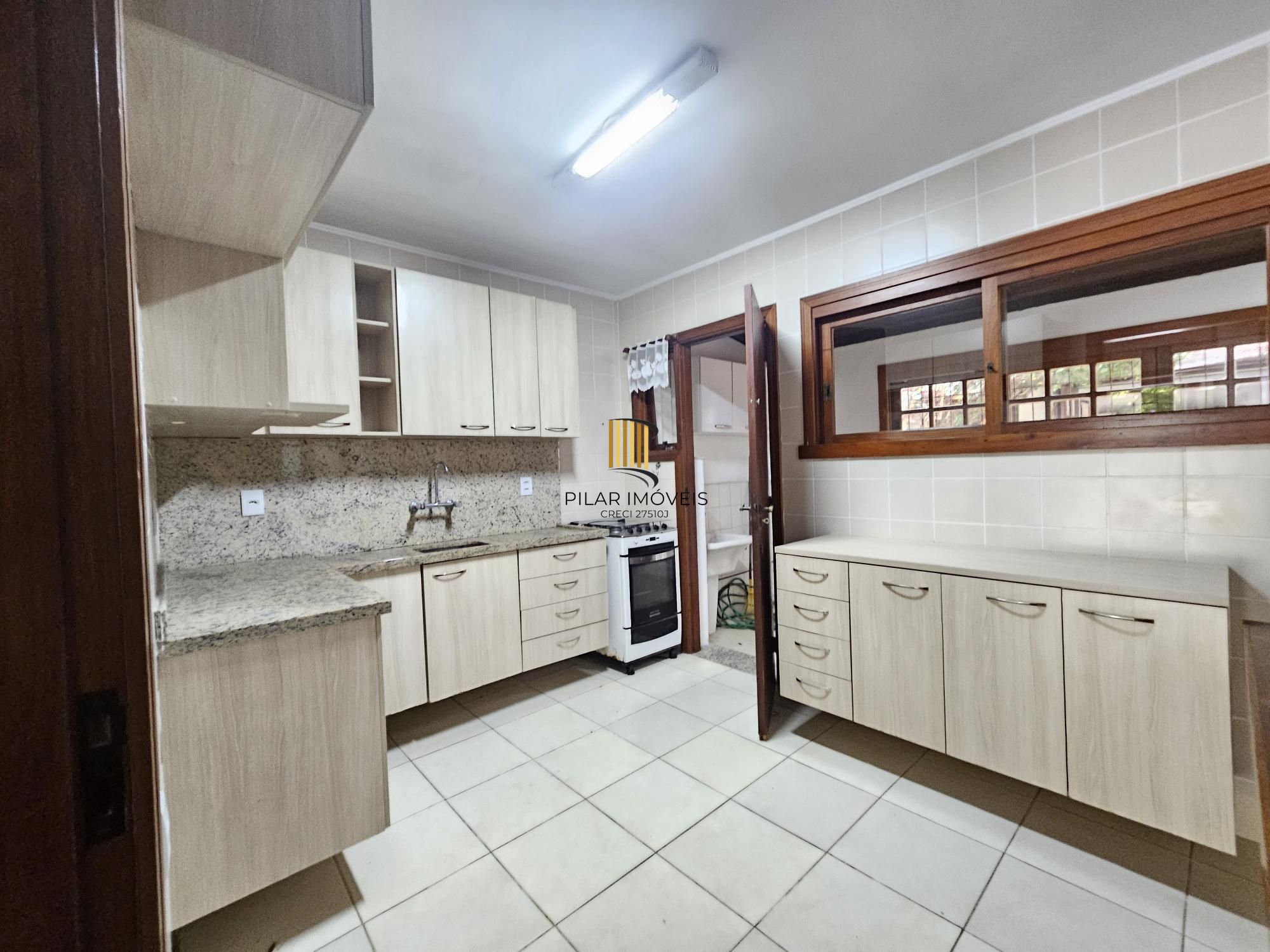 Casa condominio 4D, 4 WC, 3 vagas, Cavalhada, Porto Alegre, RS