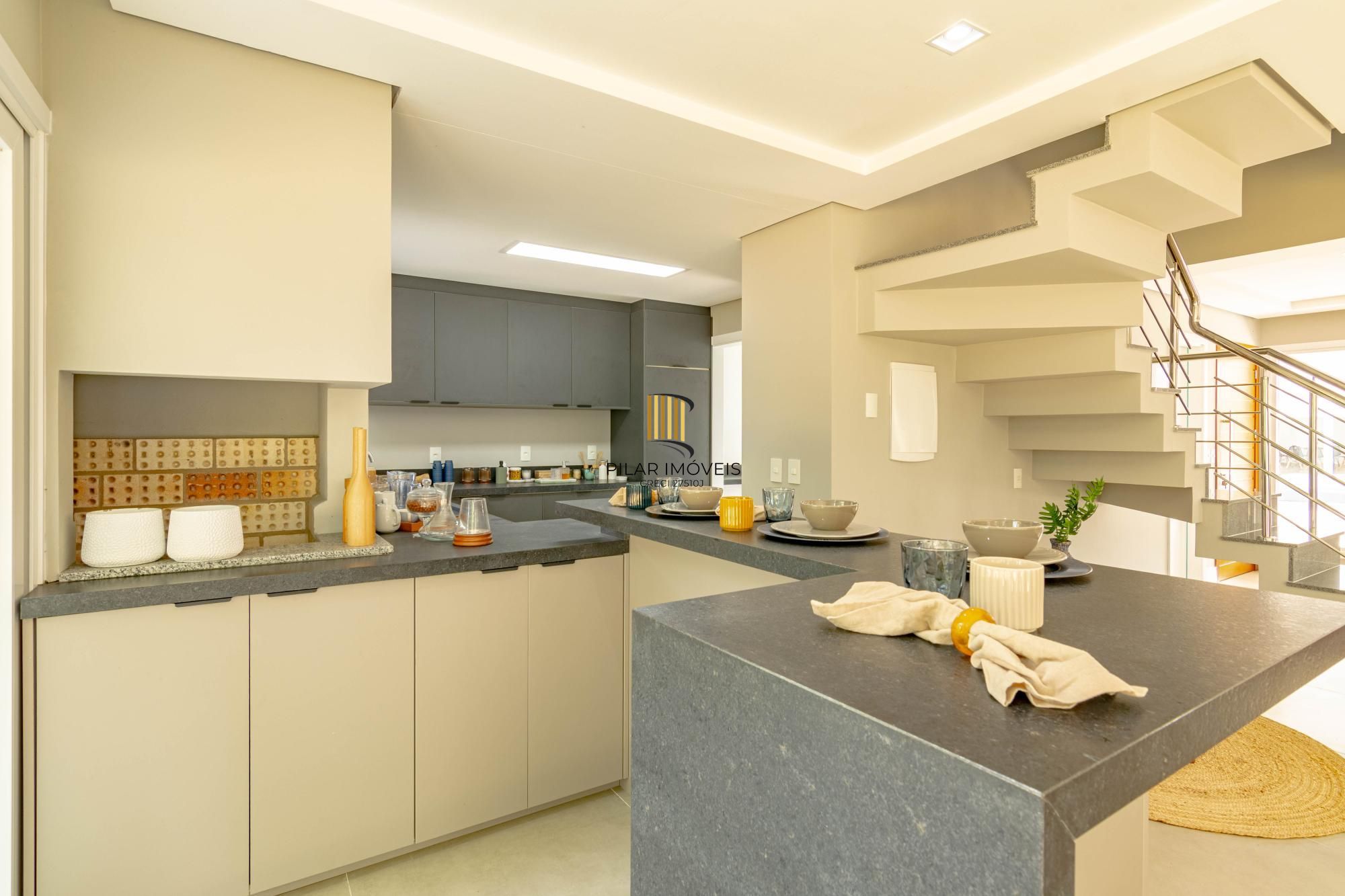 Casa de Condomínio 3 dormitórios no bairro Ipanema