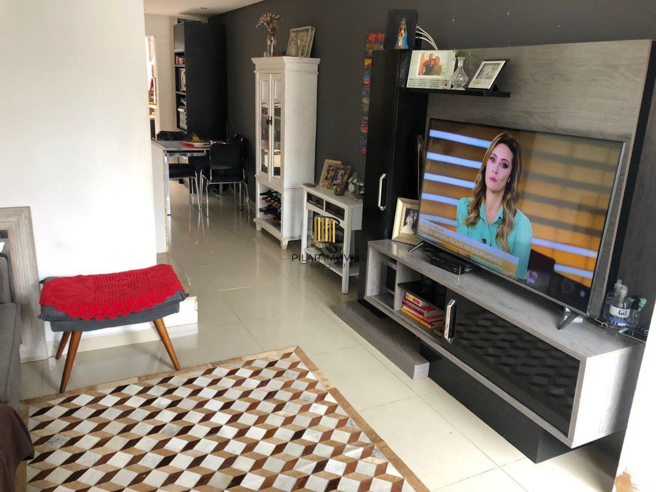 Casa com 3 dormitórios 2 suítes, área gourmet, vaga de estacionamento,  Guarujá,  Porto Alegre RS 