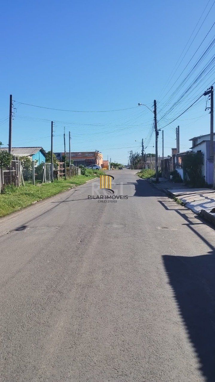 Terreno com 3 casas no pátio bairro  São Francisco TRAMANDAÌ/RS
