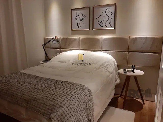 Apartamento de 3 dormitórios com vaga no bairro Partenon