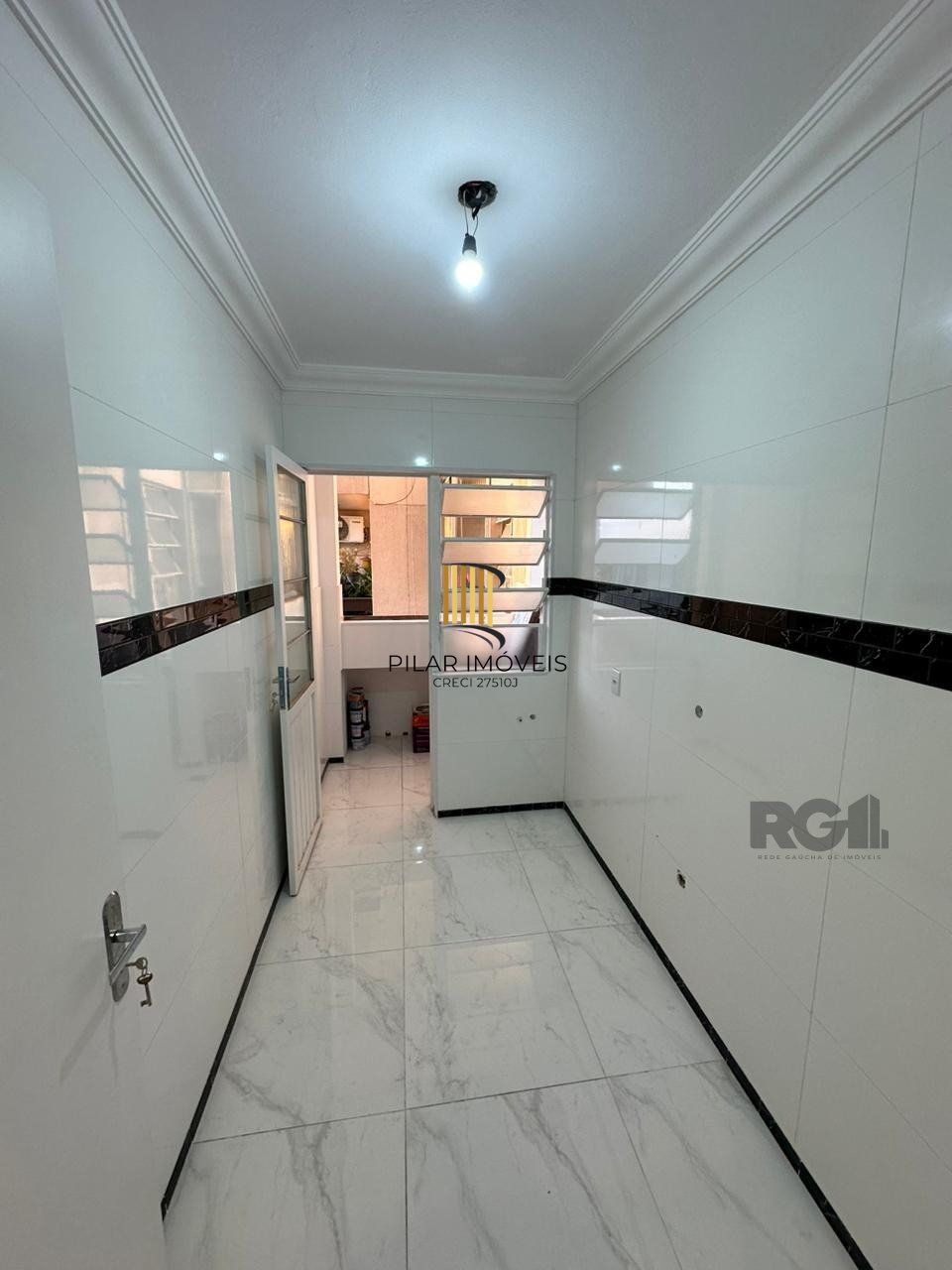 Apartamento de 1 dormitório no Bairro Glória