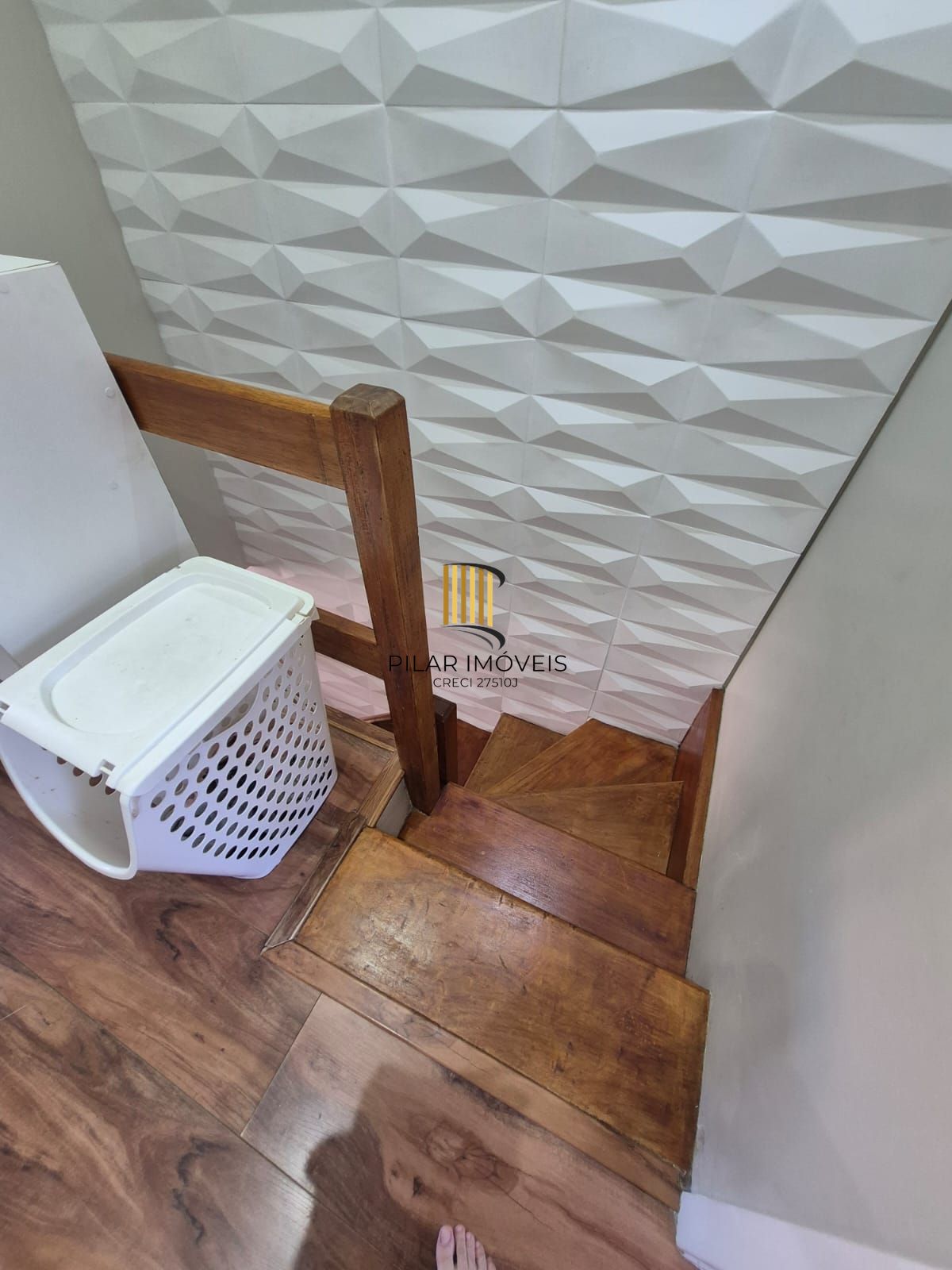 Casa com 02 quartos em Condomínio Fechado no Bairro Vila Nova