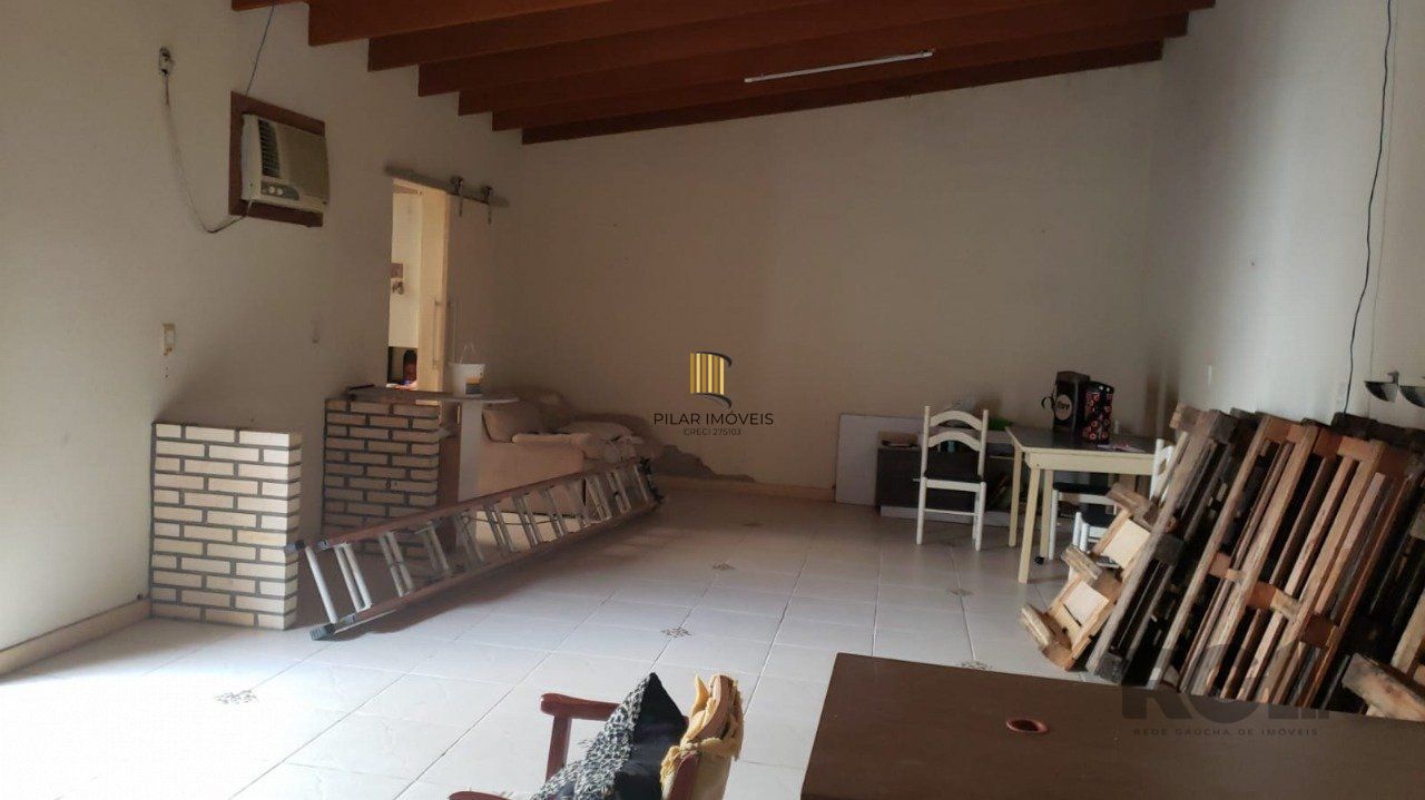 casa mista com 2 vagas na cavalhada Porto Alegre /RS