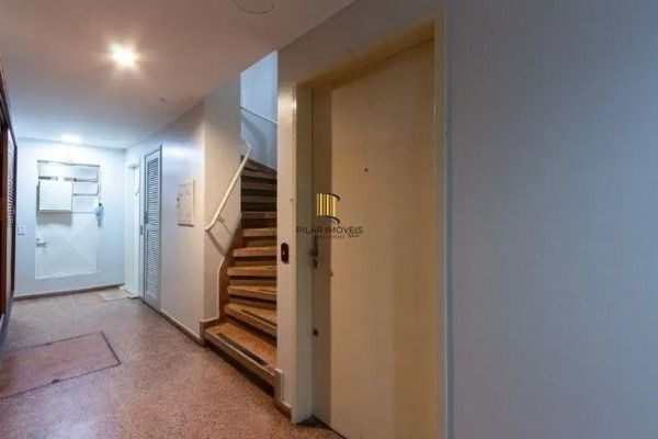 Apartamento de 1 dormitório desocupado ,com 1 vaga rotativa !